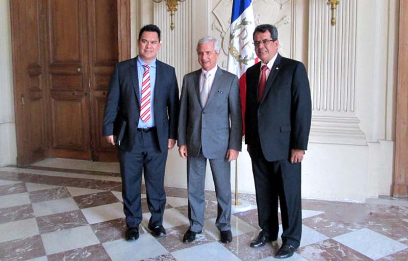 Edouard Fritch rencontre le président de l’Assemblée nationale © DR