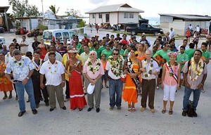 Tournée gouvernementale aux Tuamotu © DR