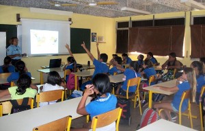 Prévention scolaire au collège de Arue © DR
