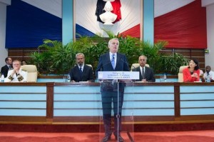 Jean-Marc Ayrault, le 26 juillet 2013 à Nouméa afp.com/Lionel Bonaventure 