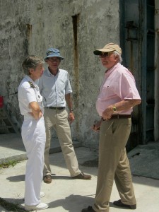 Visite de Gaston Flosse à Moruroa © Présidence