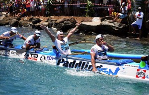 Paddling Connection © Va'a News Tahiti