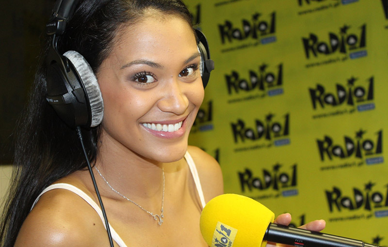 Hinarere Taputu Miss Tahiti