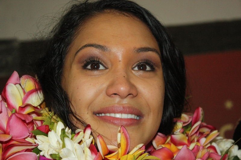 Miss Tahiti 2014 Hinarere Taputu