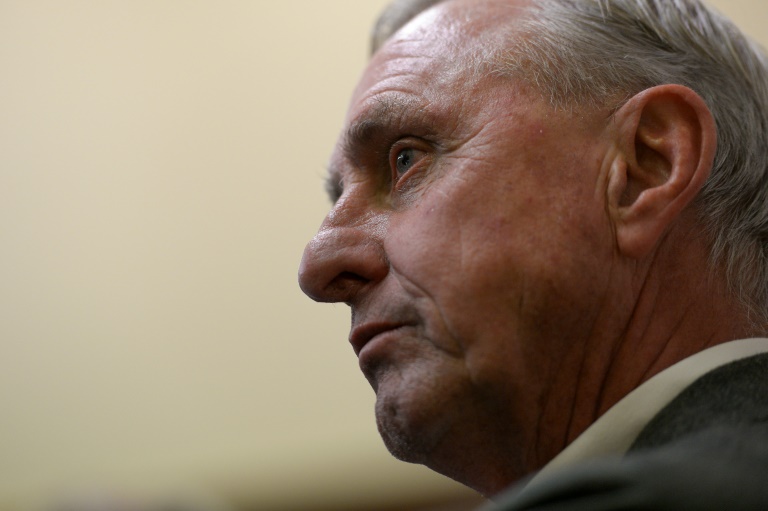 Le N&eacute;erlandais Johan Cruyff, l&eacute;gende du football, en conf&eacute;rence de presse, le 19 novembre 2015 &agrave; Barcelone . &copy; AFP