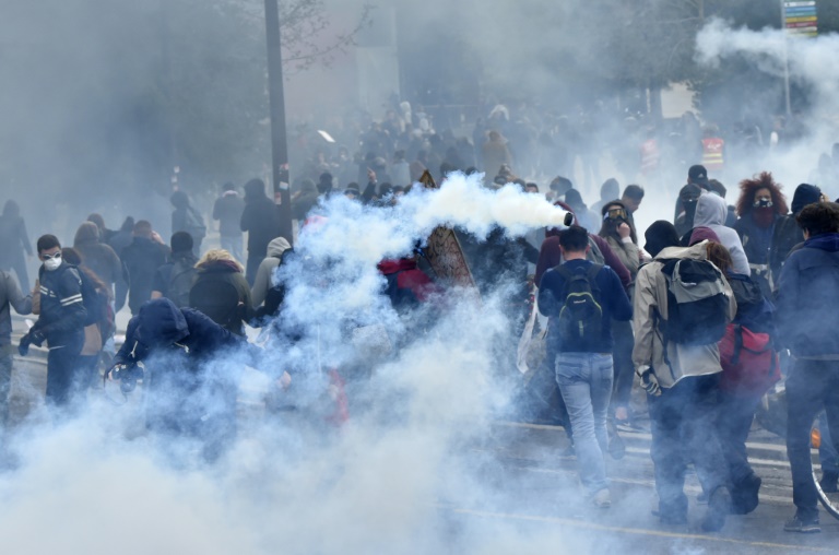 Violences en marge de  la manifestation contre la loi travail le 28 avril 2016 à Nantes. © AFP